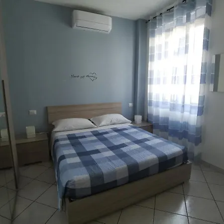 Beb I Portici فندق مبيت وإفطار 3*