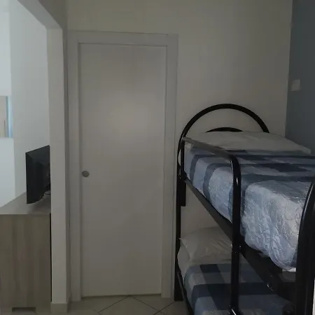 فندق مبيت وإفطار Beb I Portici تْشيرنوبيو