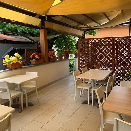 Beb I Portici فندق مبيت وإفطار