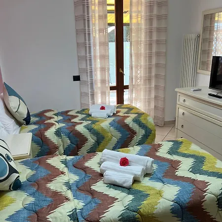Bed & Breakfast Beb I Portici