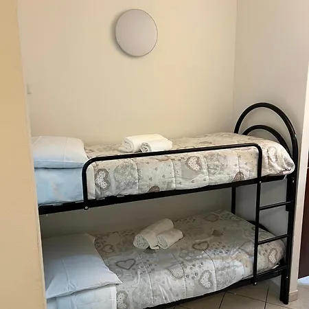 Bed & Breakfast Beb I Portici Cernobbio
