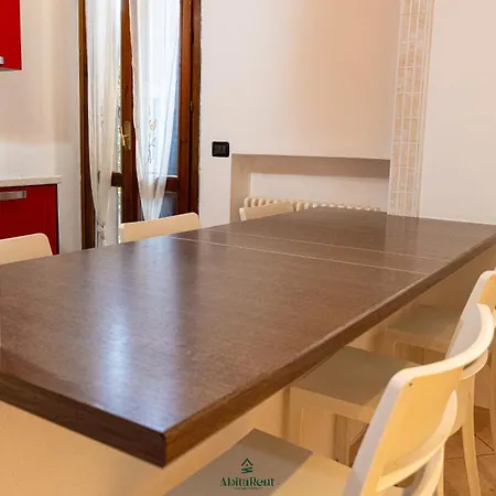 I Portici - Oda ve Kahvaltı Cernobbio