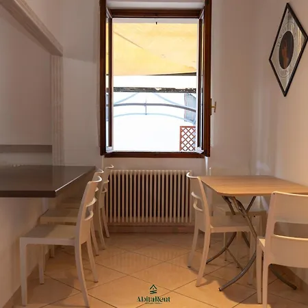 I Portici - Oda ve Kahvaltı 3*