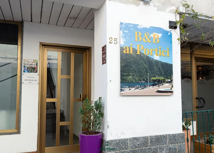 Bed and Breakfast I Portici - Τσερνόμπιο