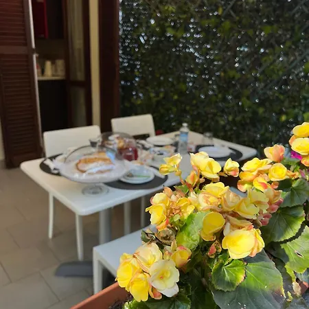 Couette-café Beb I Portici 3*