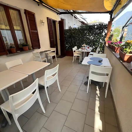 Couette-café Beb I Portici Cernobbio